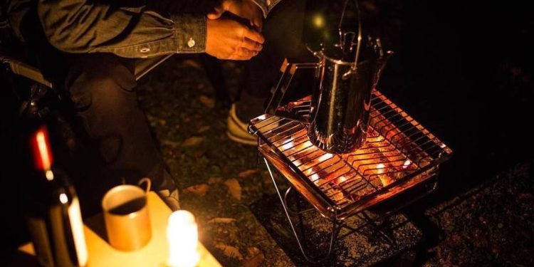 Kinh nghiệm mua bếp nướng than hoa và công dụng của bếp