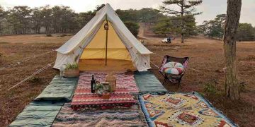 Trang trí lều trại là việc sử dụng vật dụng làm mới cho lều trại