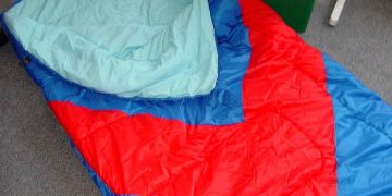 Bạn có thể sử dụng túi ngủ trong phòng làm việc