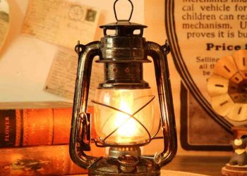 Một số mẹo chọn đèn măng xông cho người đi dã ngoại 