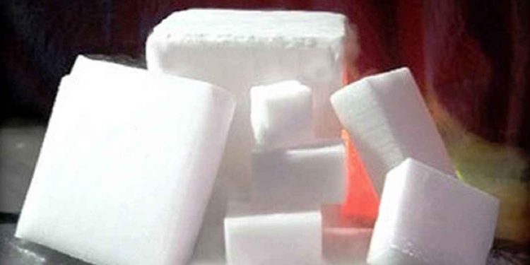 có thể giữ lạnh được bao nhiêu lâu?